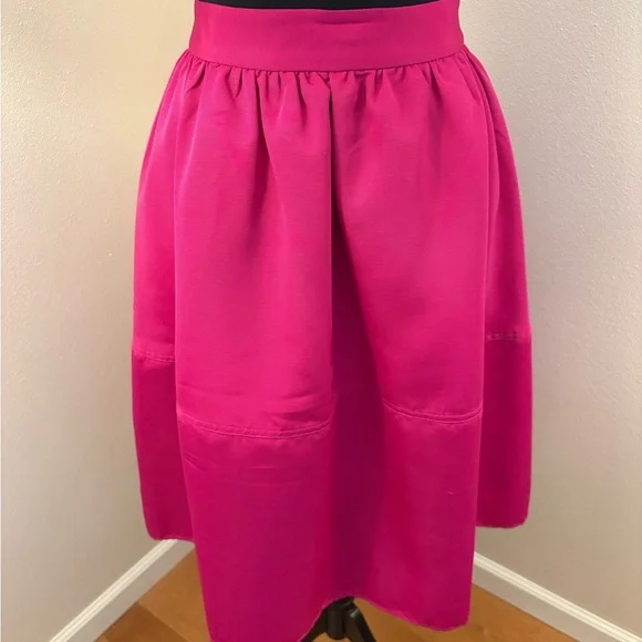 Pink Skirt - Picture 2 of 4